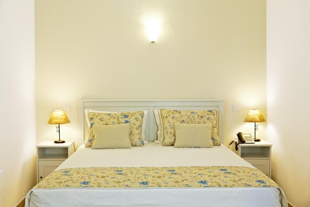 Outeiro Do Barro Guest House Reguengos de Monsaraz Bilik gambar
